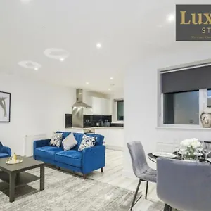 Modern & Stylish 1br With Netflix - Centre By Luxiety Serviced Apartment Southend-on-Sea