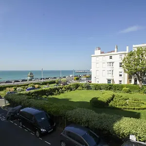 Regency - Sea View - By Holiday Lets Apartment Brighton